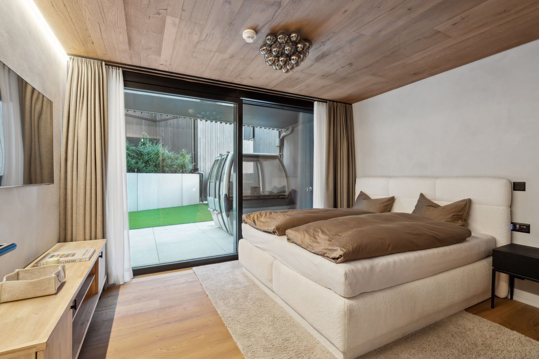 Luxe appartement | Luxe beddengoed, individueel gedecoreerd, individueel gemeubileerd