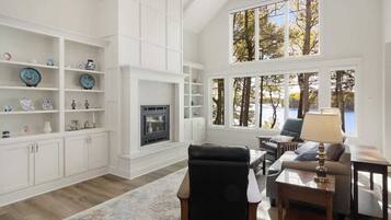 Televisión y oficina