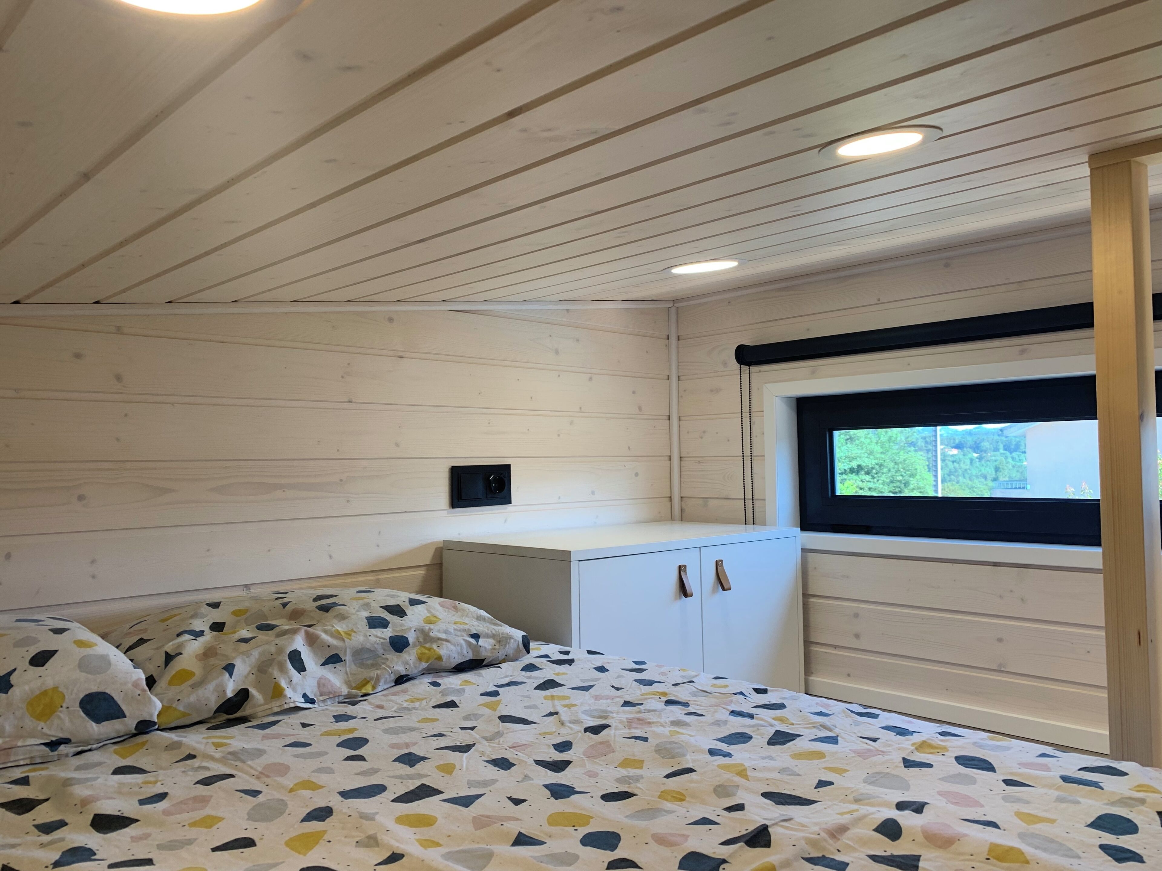 1 dormitorio, cuna de viaje, wifi gratis y ropa de cama