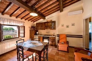 Dining - Agriturismo Case Graziani - Frantoio 3 (Citta della Pieve)