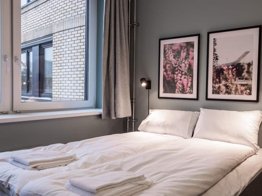 Individually decorated, blackout curtains, free WiFi, bed sheets