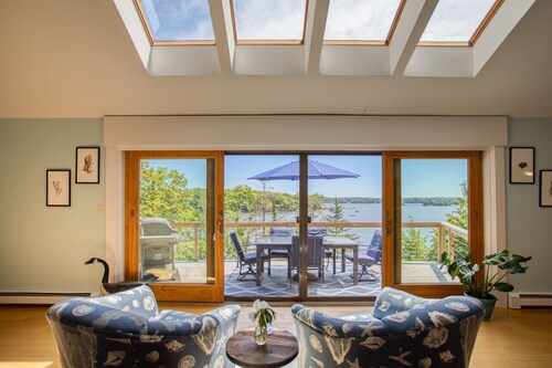 Oasis on Linekin Bay by Rocky Coast Rentals