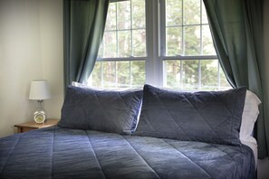 3 slaapkamers, een bureau, een strijkplank/strijkijzer, gratis wifi