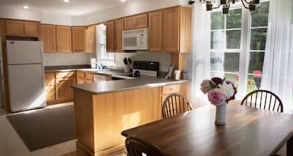 The Coastal Cottage on Pemaquid Beach by Rocky Coast Rentals