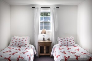 3 Schlafzimmer, Schreibtisch, Bügeleisen/Bügelbrett, kostenloses WLAN