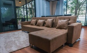 32-inch flat-screen TV with cable channels