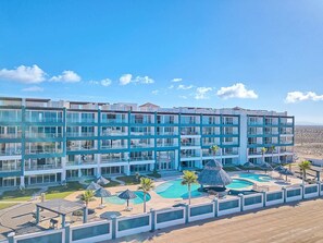 Exterior - Modern Condo with Ocean Views (Las Conchas)
