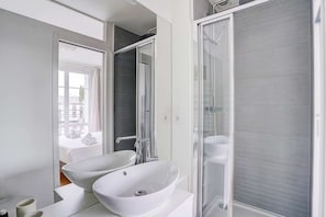 Ducha, secador de pelo