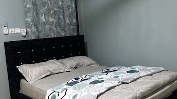 3 dormitorios, tabla de planchar con plancha, wifi y ropa de cama