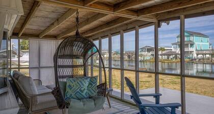 Waterfront Trailer- Private Dock and Boat Lift on Canal - Pets Allowed