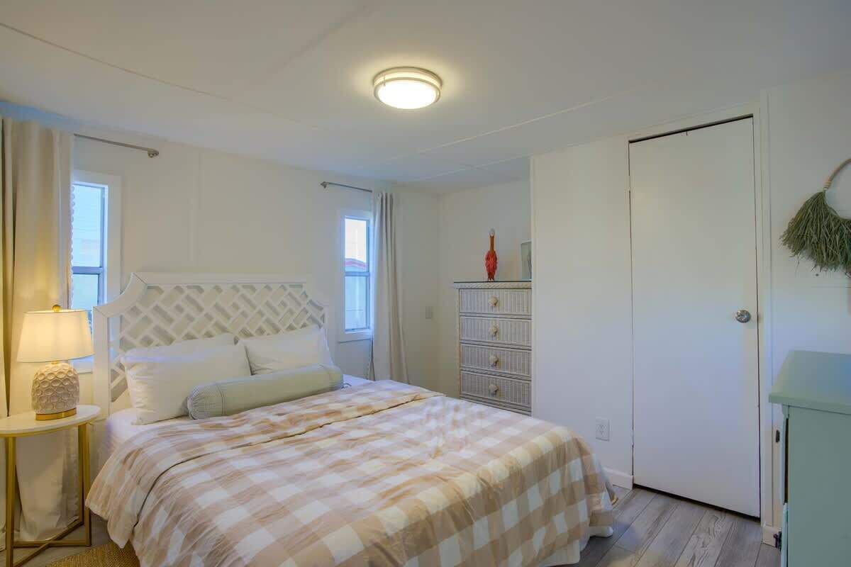 2 habitaciones, tabla de planchar con plancha y wifi gratis 