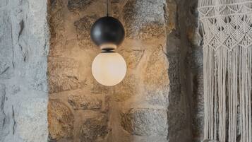 5 Bedroom Villa with Private Pool & Outdoor Hot Tub | 4 bedrooms, premium bedding, desk, laptop workspace