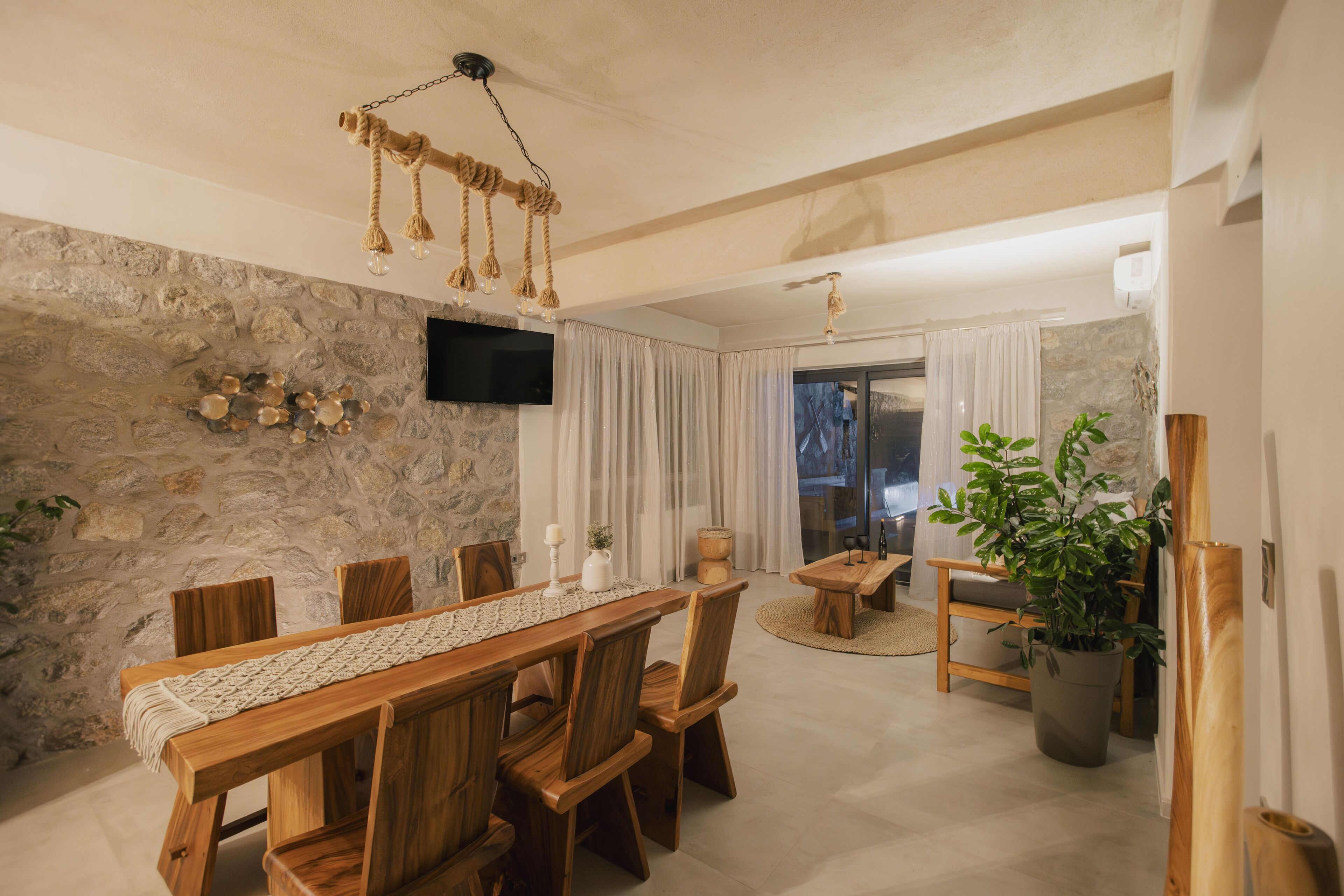 40-inch flat-screen TV with cable channels