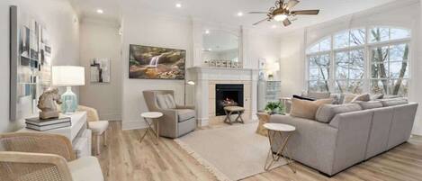 TV, fireplace, offices