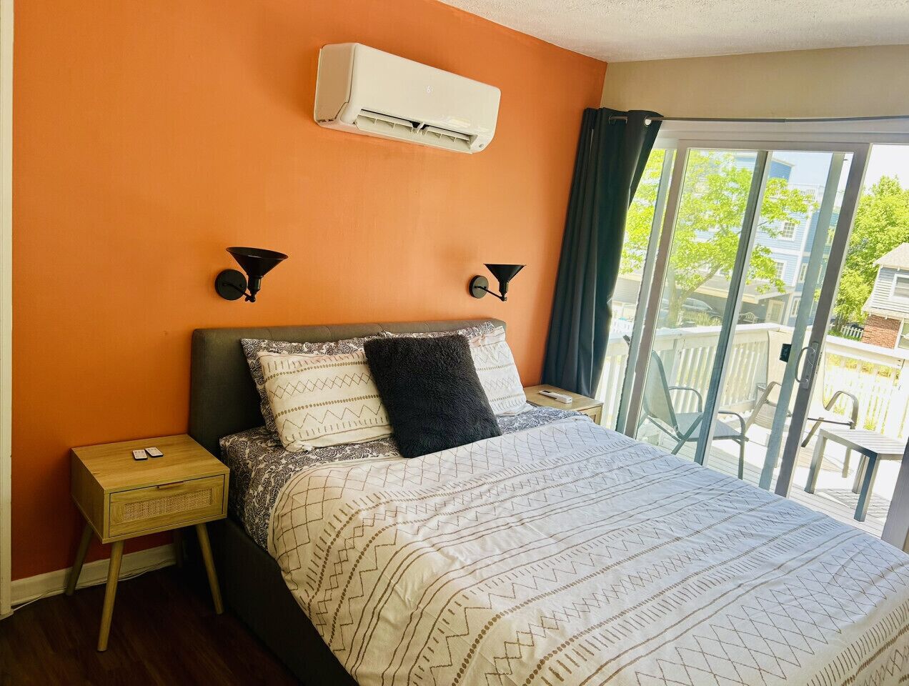 1 slaapkamer, een bureau, een strijkplank/strijkijzer, gratis wifi