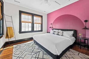 9 bedrooms, desk, iron/ironing board, travel crib