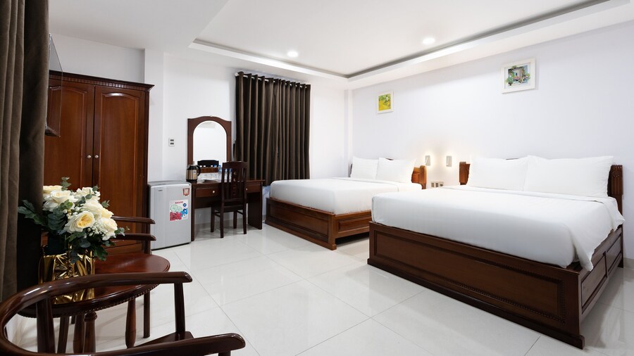 Hoang Luxury Hotel Dist 1 Ho Chi Minh