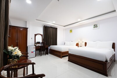 Hoang Luxury Hotel Dist 1 Ho Chi Minh