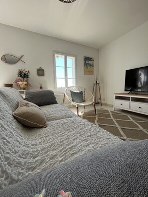 4 chambres, fer et planche à repasser, Wi-Fi gratuit, draps fournis