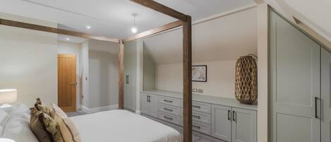 3 間睡房、熨斗/熨衫板、可攜式嬰兒床、Wi-Fi