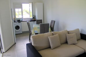 Interior - Bas de Villa F2 Avec Terrasse Proche Plages Diamant et Anses D'arlets (Le Diamant)