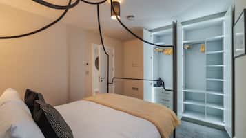 2 bedrooms, iron/ironing board, travel crib, WiFi