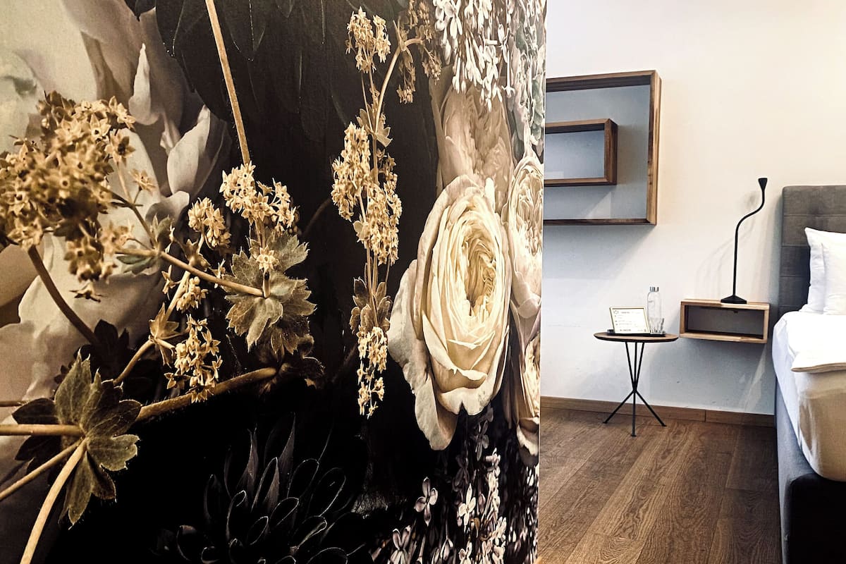 Double Room with Private Bathroom | Individuell dekoriert, individuell eingerichtet, kostenloses WLAN