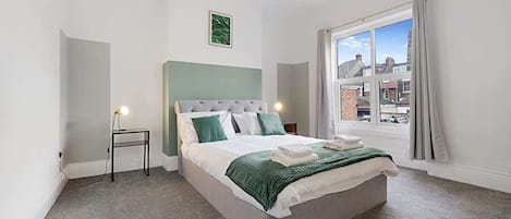 5 bedrooms, Internet, bed sheets