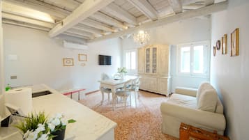 Appartamento | Area soggiorno | TV a schermo piatto