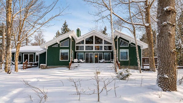 Exterior - Lakefront Retreat | Berkshires Escape (Becket)