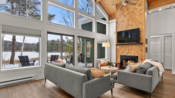 TV, fireplace, offices