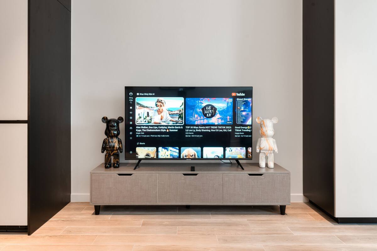 Leilighet – deluxe, 1 soverom, byutsikt, tårn | Skrivebord, skrivebord for bærbar PC, blendingsgardiner og lydisolert