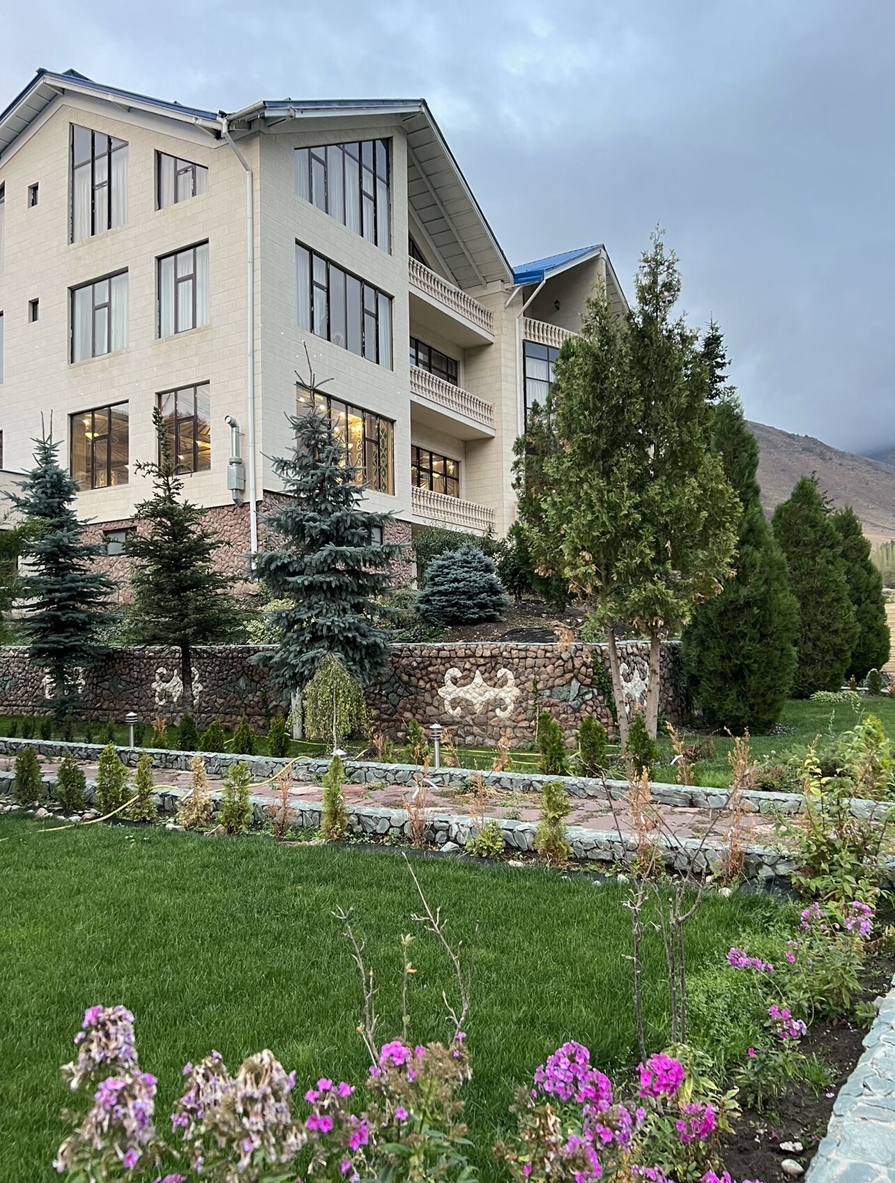 Overnatningsstedets facade