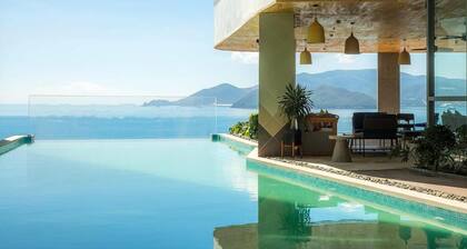 Capital Panorama Apartment