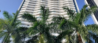 Mondial Apartments By BnbHost