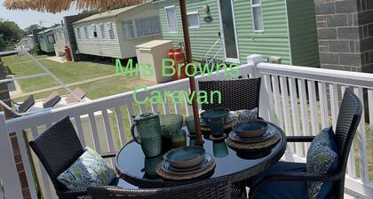 Charming 3-bed Chalet in Clacton-on-sea