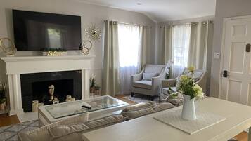 House | Living area | TV