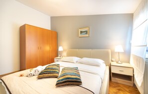 1 habitación, cuna de viaje, wifi gratis y ropa de cama 