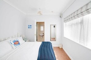 家庭四人房 | 熨斗/熨衣板、免費無線上網、床單