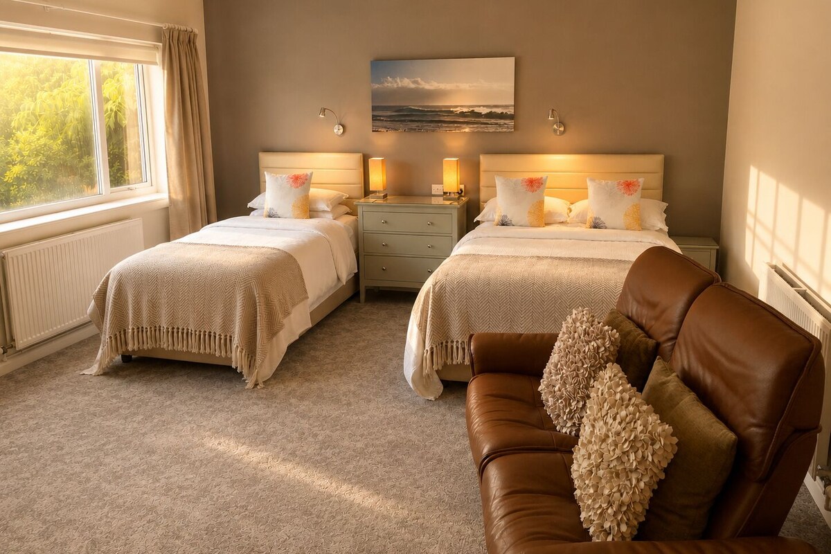 Traditional Triple Room | Iron/ironing board (on request), WiFi (free), bed sheets