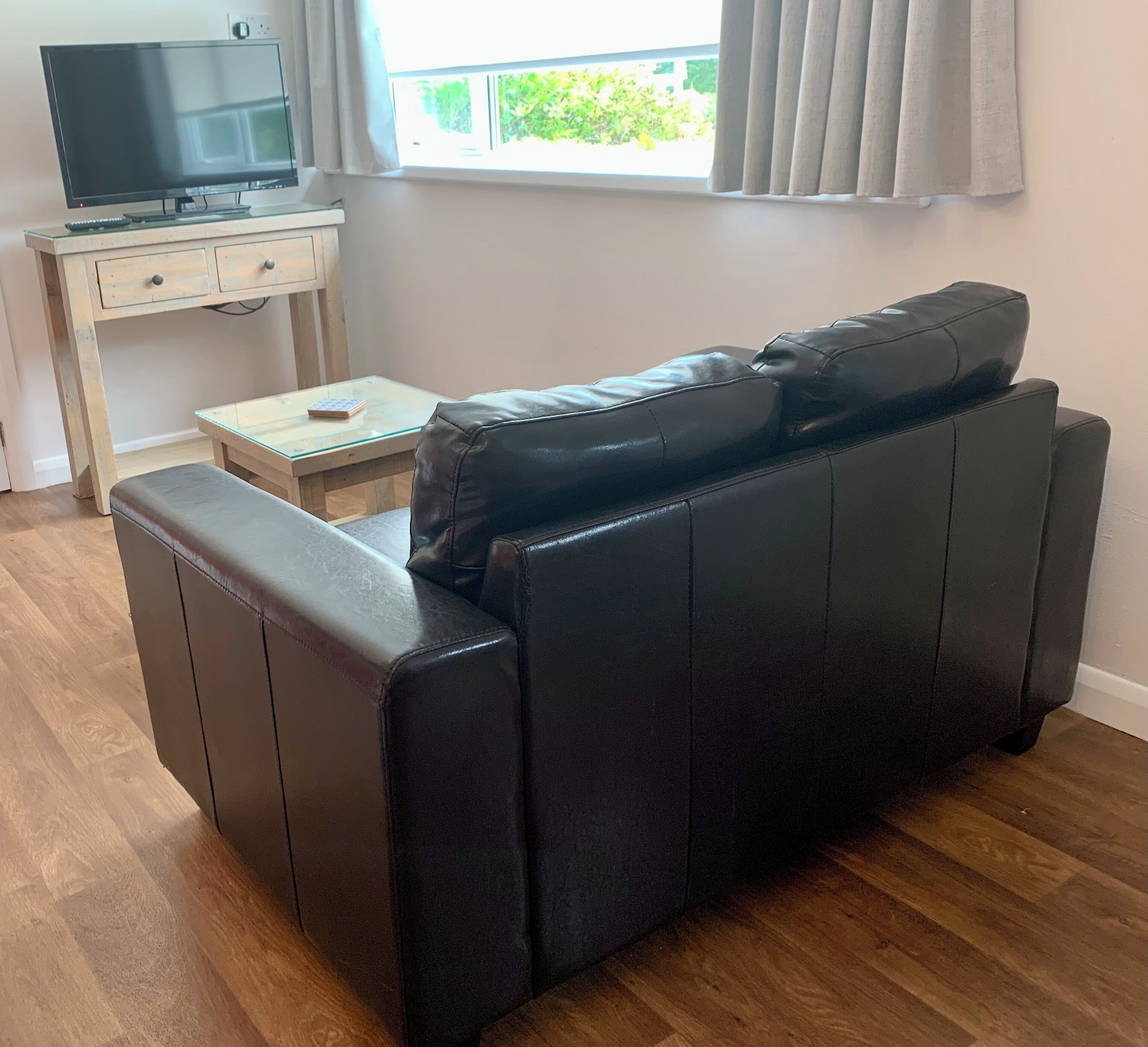 Traditional Triple Room | Iron/ironing board, free WiFi, bed sheets