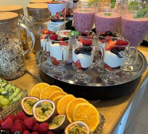 Free daily cooked-to-order breakfast - The Coastyard. (Chichester)