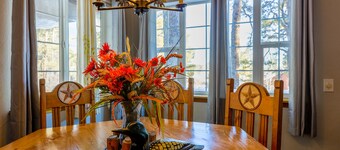 Charming Dog-Friendly Cabin | In the Forest, Near Skiing & Hot Springs