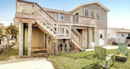 Mystic Island Bay Breeze, Beautiful waterfront sunsets waiting