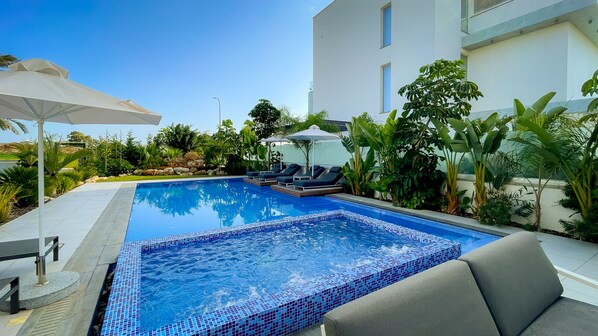 Outdoor pool - ARMONIA SEAVIEW VILLA (Ayia Napa)