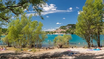 Lago