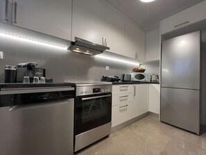 Private kitchen - Green Oasis in the center of Athens (Kesariani)