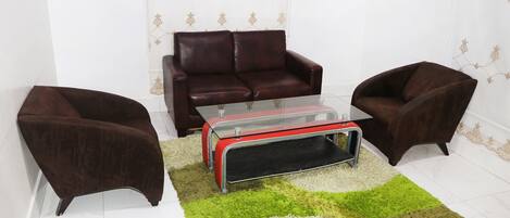 Suite Confort | 1 dormitorio, caja fuerte, decoración individual y mobiliario individual