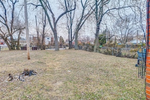 House (2 Bedrooms) | Interior - Quaint St Louis Home ~ 6 Mi to Downtown! (St. Louis)