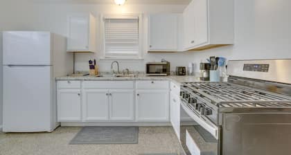 5 Mi to City Park: Charming Home Near Nola!